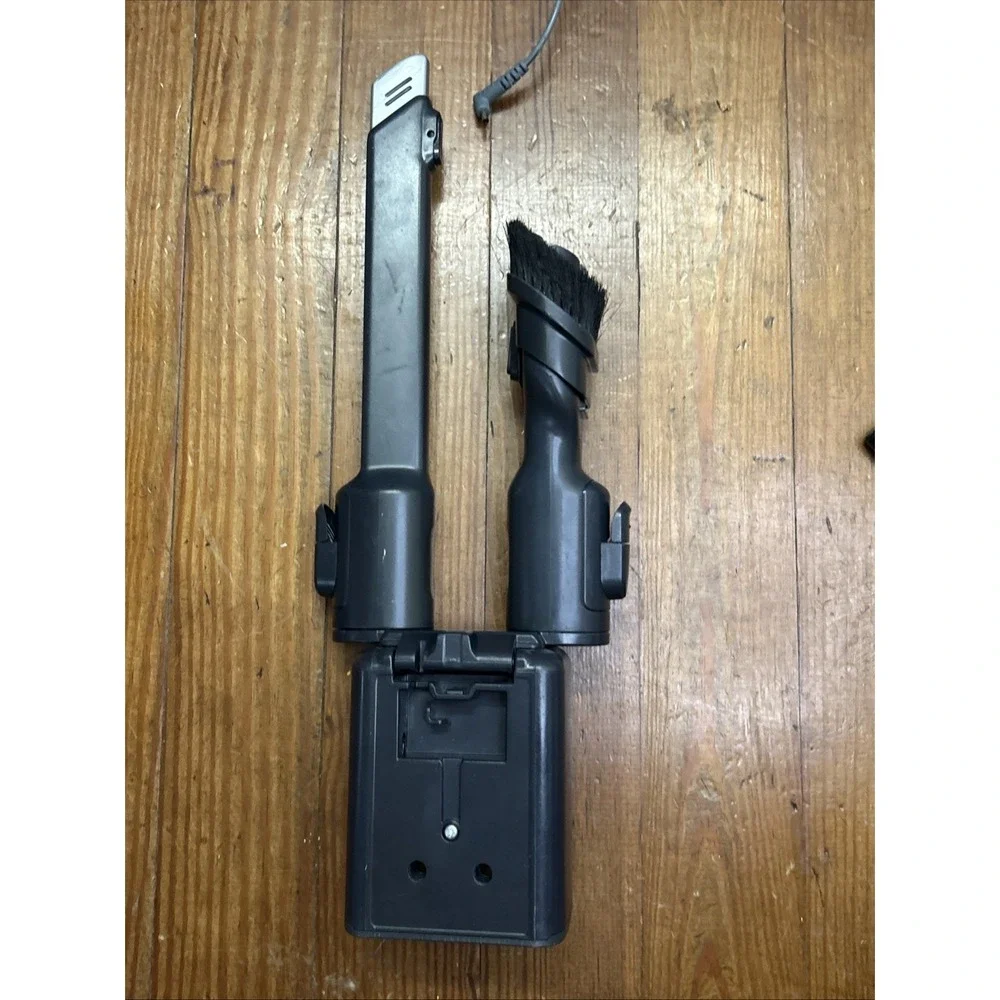 Samsung Jet 60 Flex Cordless Stick Vacuum Model VS15A6031R7/AA  W/ Charger